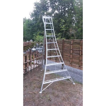 Japanese tripod ladder PRO 307 cm reinforced at EN131 standard